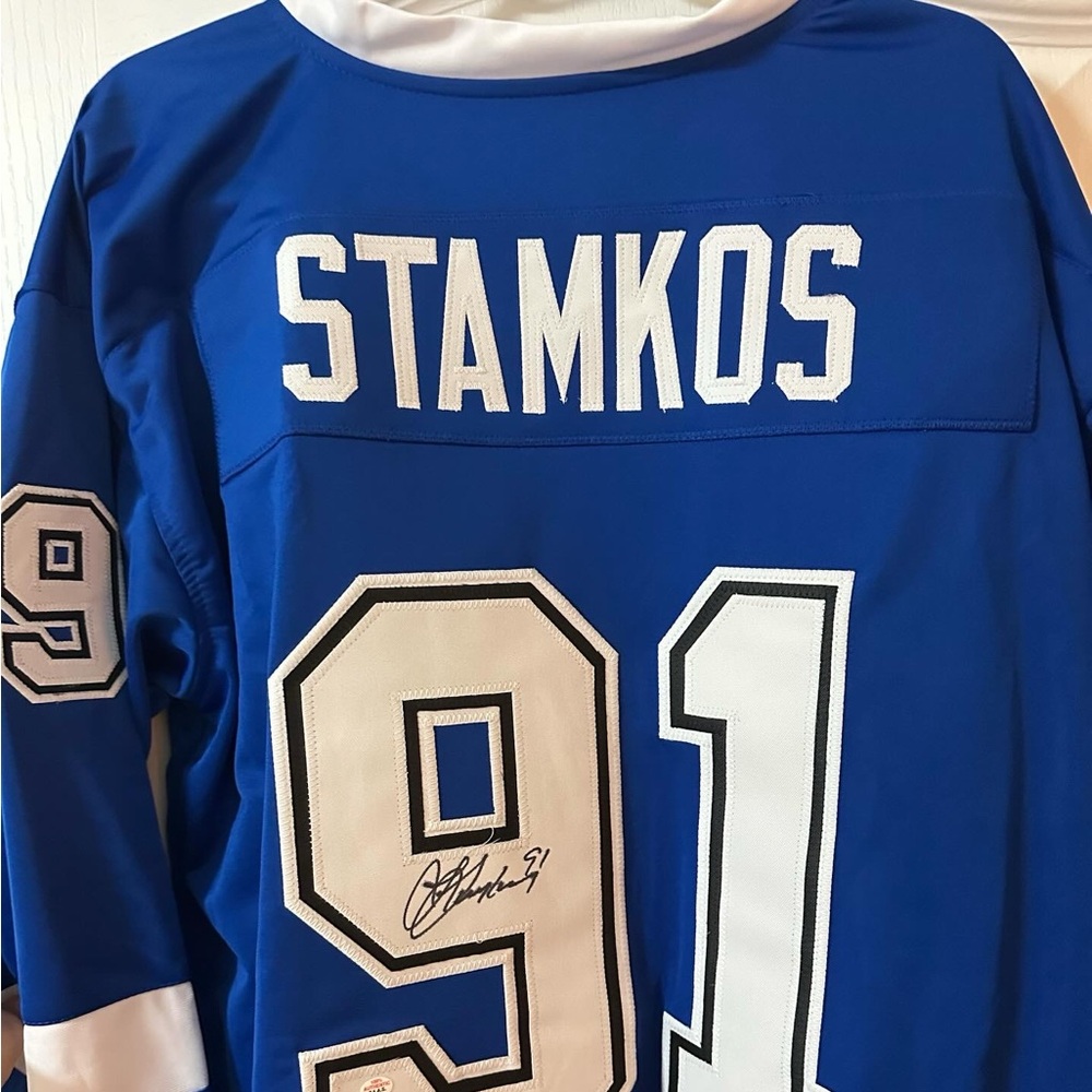 Tampa Bay Lightning Steven Stamkos Autographed Jersey